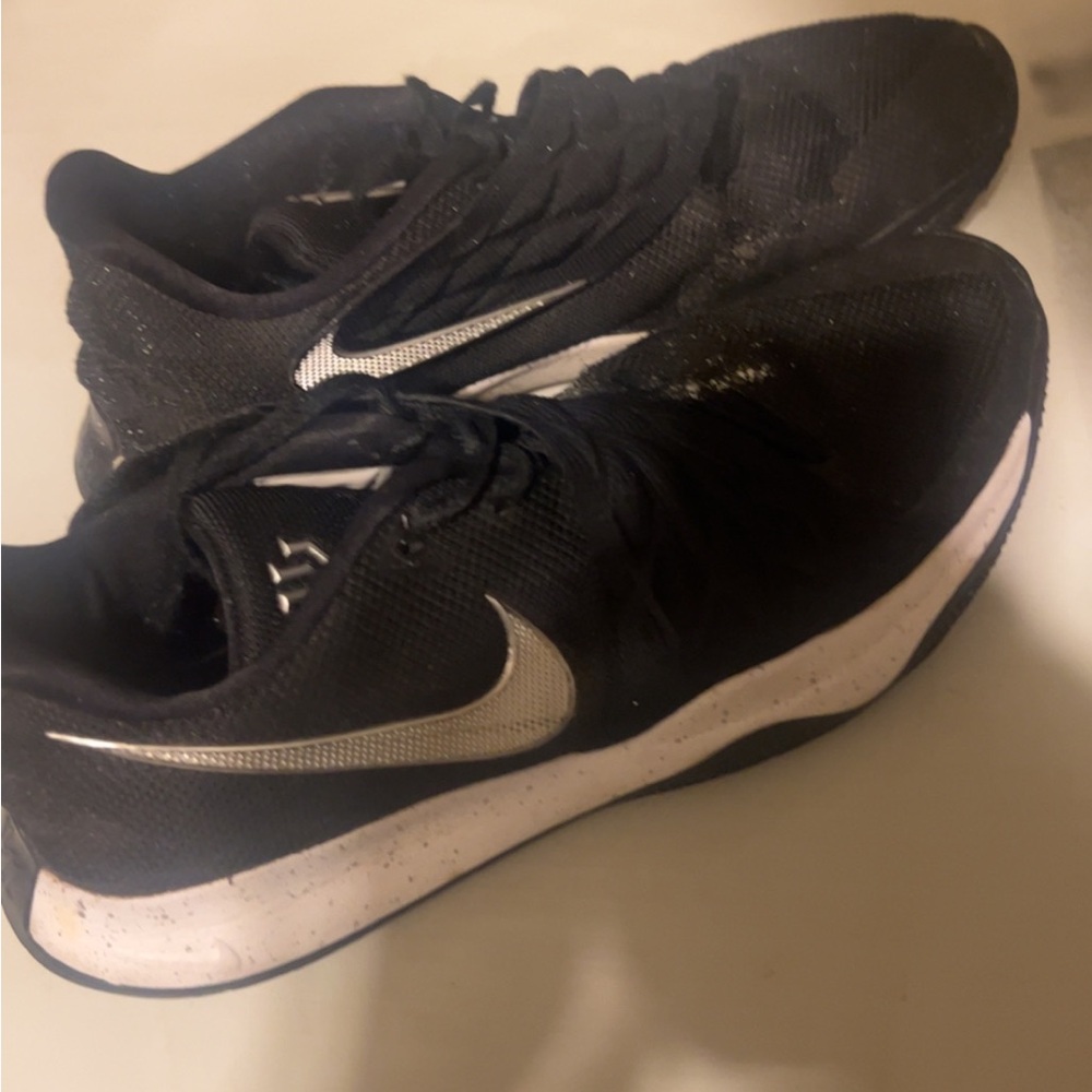 Nike Kyrie 2s Dual-Tone Black and White Athletic Shoes